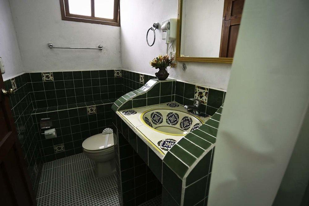 Hotel Plaza Santo Domingo ซานกริสโตบัล เด ลาสกาซาส ภายนอก รูปภาพ